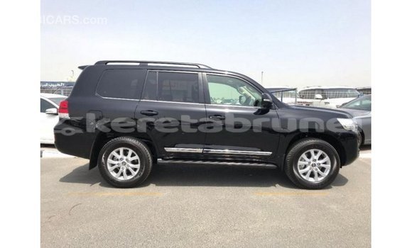 Buy Import Toyota Land Cruiser Black Car in Import - Dubai in Belait Buy Import Toyota Land Cruiser Black Car in Import - Dubai in Belait