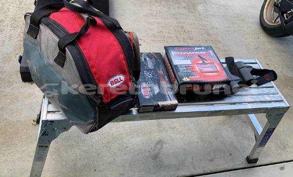 Buy Used Yamaha R1 Beige Bike in Kuala Belait in Belait Buy Used Yamaha R1 Beige Bike in Kuala Belait in Belait