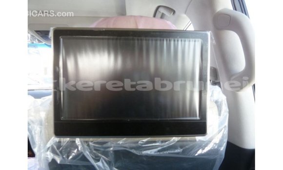 Buy Import Toyota Land Cruiser Black Car in Import - Dubai in Belait Buy Import Toyota Land Cruiser Black Car in Import - Dubai in Belait