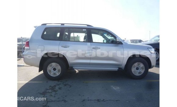 Buy Import Toyota Land Cruiser Other Car in Import - Dubai in Belait Buy Import Toyota Land Cruiser Other Car in Import - Dubai in Belait