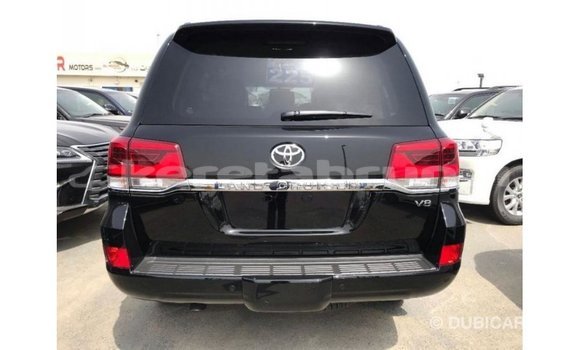 Buy Import Toyota Land Cruiser Black Car in Import - Dubai in Belait Buy Import Toyota Land Cruiser Black Car in Import - Dubai in Belait