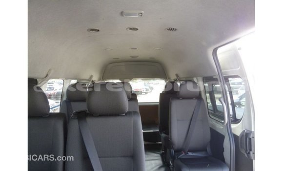 Buy Import Toyota Hiace White Car in Import - Dubai in Belait Buy Import Toyota Hiace White Car in Import - Dubai in Belait