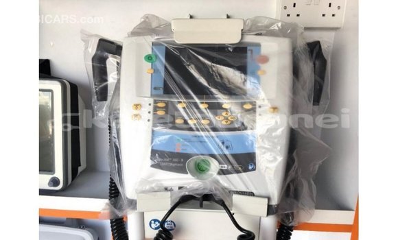 Buy Import Toyota Hiace White Car in Import - Dubai in Belait Buy Import Toyota Hiace White Car in Import - Dubai in Belait