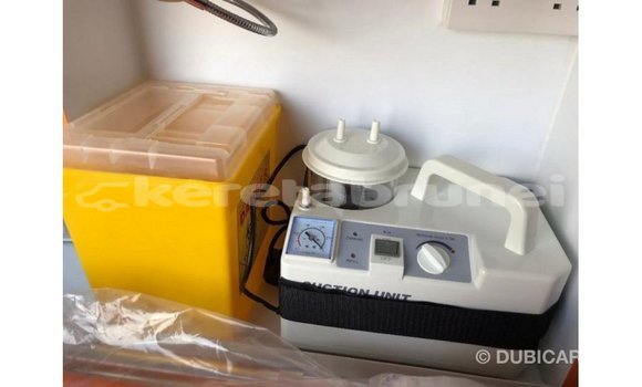 Buy Import Toyota Hiace White Car in Import - Dubai in Belait Buy Import Toyota Hiace White Car in Import - Dubai in Belait