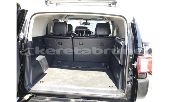Buy Import Toyota FJ Cruiser Black Car in Import - Dubai in Belait Buy Import Toyota FJ Cruiser Black Car in Import - Dubai in Belait