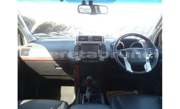 Buy Import Toyota Prado White Car in Import - Dubai in Belait Buy Import Toyota Prado White Car in Import - Dubai in Belait
