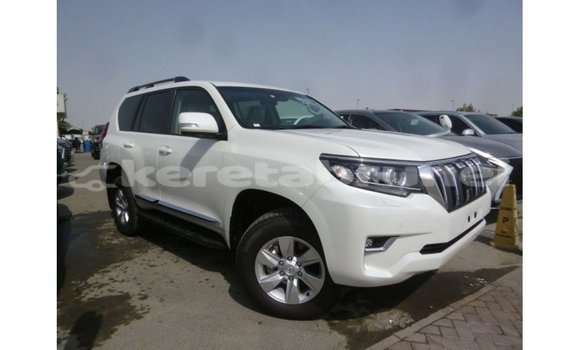 Buy Import Toyota Prado White Car in Import - Dubai in Belait Buy Import Toyota Prado White Car in Import - Dubai in Belait