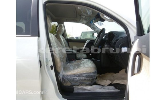 Buy Import Toyota Prado White Car in Import - Dubai in Belait Buy Import Toyota Prado White Car in Import - Dubai in Belait
