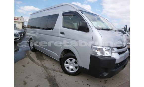 Buy Import Toyota Hiace Other Car in Import - Dubai in Belait Buy Import Toyota Hiace Other Car in Import - Dubai in Belait