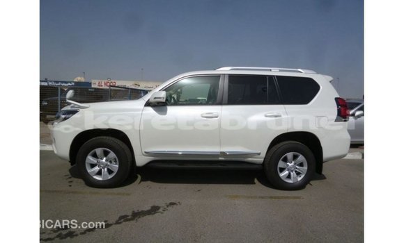 Buy Import Toyota Prado White Car in Import - Dubai in Belait Buy Import Toyota Prado White Car in Import - Dubai in Belait