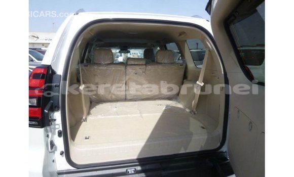 Buy Import Toyota Prado White Car in Import - Dubai in Belait Buy Import Toyota Prado White Car in Import - Dubai in Belait