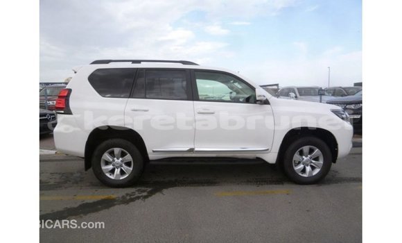 Buy Import Toyota Prado White Car in Import - Dubai in Belait Buy Import Toyota Prado White Car in Import - Dubai in Belait