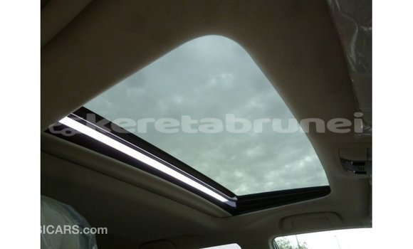 Buy Import Toyota Prado White Car in Import - Dubai in Belait Buy Import Toyota Prado White Car in Import - Dubai in Belait