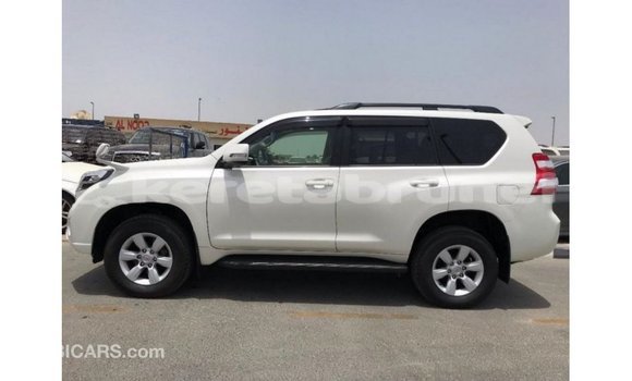 Buy Import Toyota Prado White Car in Import - Dubai in Belait Buy Import Toyota Prado White Car in Import - Dubai in Belait