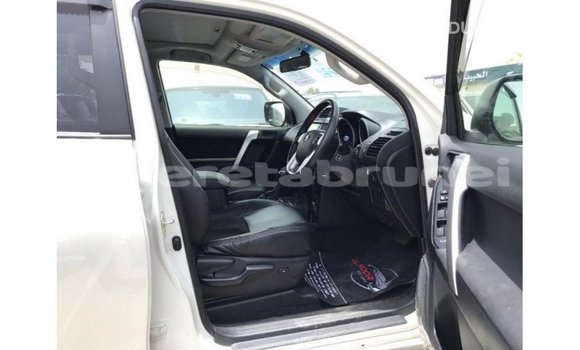 Buy Import Toyota Prado White Car in Import - Dubai in Belait Buy Import Toyota Prado White Car in Import - Dubai in Belait