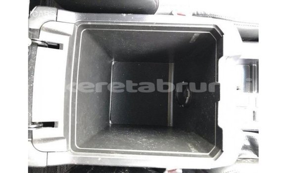 Buy Import Toyota Prado White Car in Import - Dubai in Belait Buy Import Toyota Prado White Car in Import - Dubai in Belait