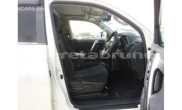 Buy Import Toyota Prado White Car in Import - Dubai in Belait Buy Import Toyota Prado White Car in Import - Dubai in Belait