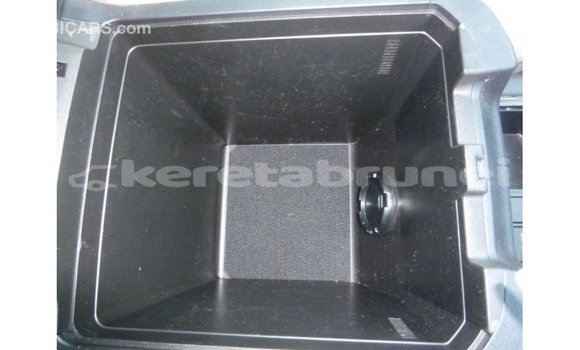 Buy Import Toyota Prado Black Car in Import - Dubai in Belait Buy Import Toyota Prado Black Car in Import - Dubai in Belait