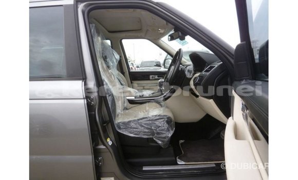 Buy Import Land Rover Range Rover Other Car in Import - Dubai in Belait Buy Import Land Rover Range Rover Other Car in Import - Dubai in Belait