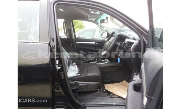 Buy Import Toyota Hilux Black Car in Import - Dubai in Belait Buy Import Toyota Hilux Black Car in Import - Dubai in Belait