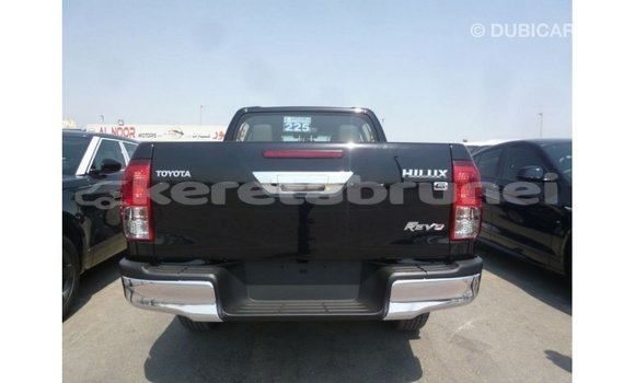 Buy Import Toyota Hilux Black Car in Import - Dubai in Belait Buy Import Toyota Hilux Black Car in Import - Dubai in Belait