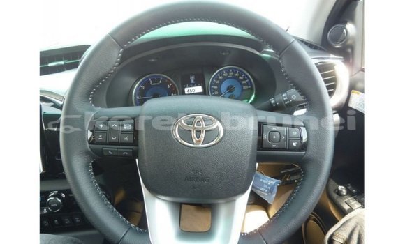Buy Import Toyota Hilux Black Car in Import - Dubai in Belait Buy Import Toyota Hilux Black Car in Import - Dubai in Belait