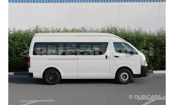 Buy Import Toyota Hiace White Car in Import - Dubai in Belait Buy Import Toyota Hiace White Car in Import - Dubai in Belait