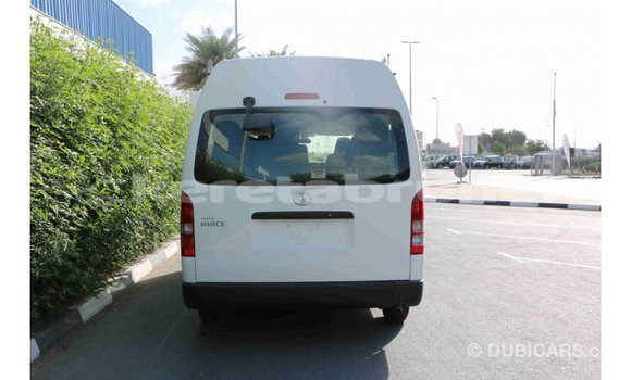 Buy Import Toyota Hiace White Car in Import - Dubai in Belait Buy Import Toyota Hiace White Car in Import - Dubai in Belait