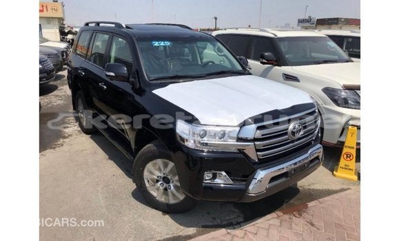 Buy Import Toyota Land Cruiser Black Car in Import - Dubai in Belait Buy Import Toyota Land Cruiser Black Car in Import - Dubai in Belait
