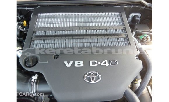 Buy Import Toyota Land Cruiser Black Car in Import - Dubai in Belait Buy Import Toyota Land Cruiser Black Car in Import - Dubai in Belait