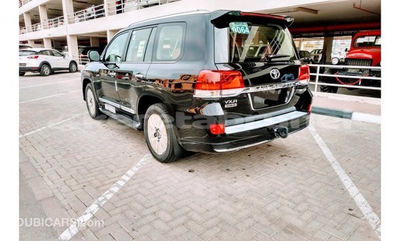 Buy Import Toyota Land Cruiser Black Car in Import - Dubai in Belait Buy Import Toyota Land Cruiser Black Car in Import - Dubai in Belait