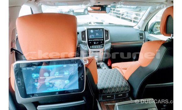 Buy Import Toyota Land Cruiser Black Car in Import - Dubai in Belait Buy Import Toyota Land Cruiser Black Car in Import - Dubai in Belait