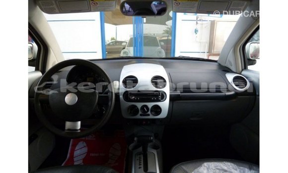 Buy Import Volkswagen Beetle White Car in Import - Dubai in Belait Buy Import Volkswagen Beetle White Car in Import - Dubai in Belait