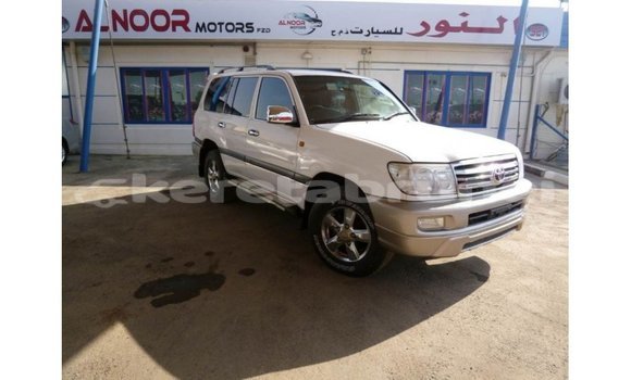 Buy Import Toyota Land Cruiser White Car in Import - Dubai in Belait Buy Import Toyota Land Cruiser White Car in Import - Dubai in Belait