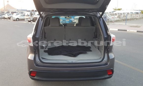 Buy Import Toyota Highlander Other Car in Import - Dubai in Belait Buy Import Toyota Highlander Other Car in Import - Dubai in Belait