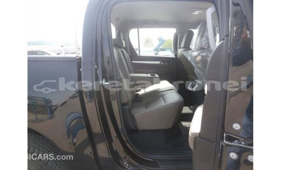 Buy Import Toyota Hilux Black Car in Import - Dubai in Belait Buy Import Toyota Hilux Black Car in Import - Dubai in Belait