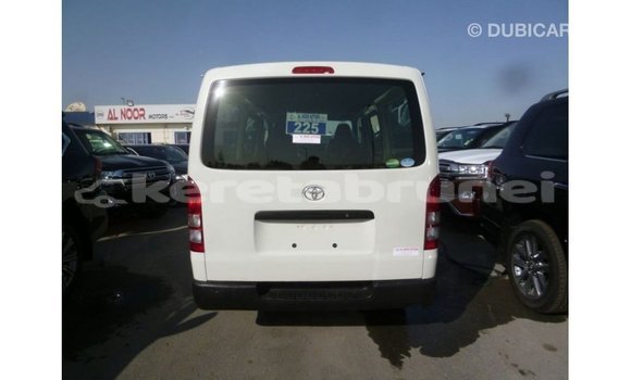 Buy Import Toyota Hiace White Car in Import - Dubai in Belait Buy Import Toyota Hiace White Car in Import - Dubai in Belait