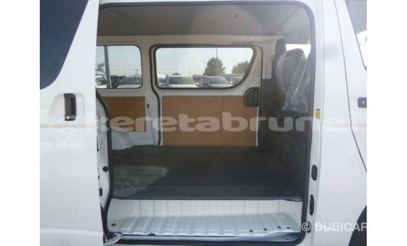 Buy Import Toyota Hiace White Car in Import - Dubai in Belait Buy Import Toyota Hiace White Car in Import - Dubai in Belait