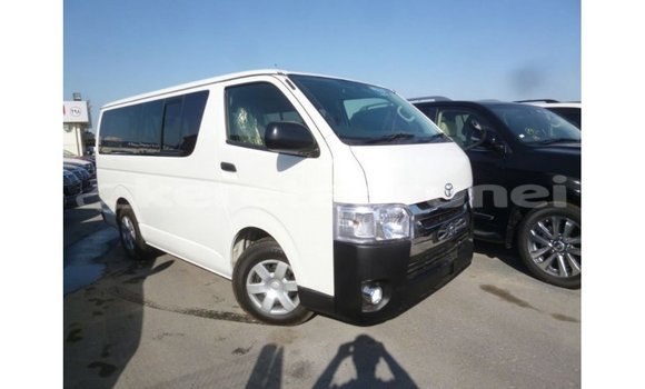 Buy Import Toyota Hiace White Car in Import - Dubai in Belait Buy Import Toyota Hiace White Car in Import - Dubai in Belait