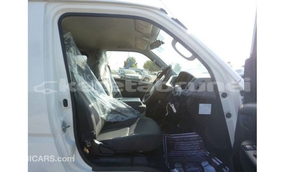 Buy Import Toyota Hiace White Car in Import - Dubai in Belait Buy Import Toyota Hiace White Car in Import - Dubai in Belait