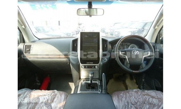 Buy Import Toyota Land Cruiser Black Car in Import - Dubai in Belait Buy Import Toyota Land Cruiser Black Car in Import - Dubai in Belait