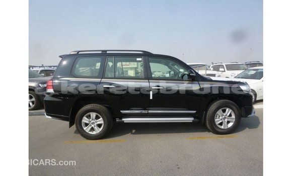 Buy Import Toyota Land Cruiser Black Car in Import - Dubai in Belait Buy Import Toyota Land Cruiser Black Car in Import - Dubai in Belait