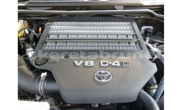 Buy Import Toyota Land Cruiser Black Car in Import - Dubai in Belait Buy Import Toyota Land Cruiser Black Car in Import - Dubai in Belait