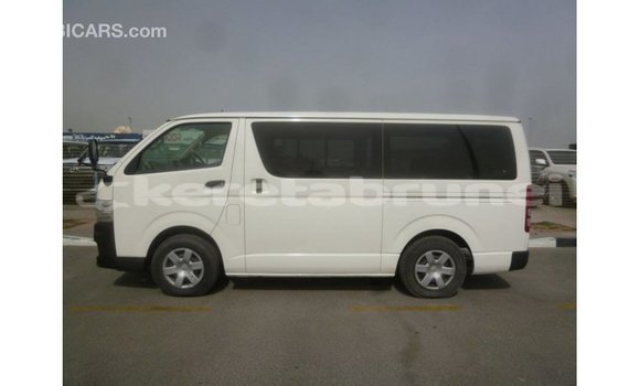 Buy Import Toyota Hiace White Car in Import - Dubai in Belait Buy Import Toyota Hiace White Car in Import - Dubai in Belait