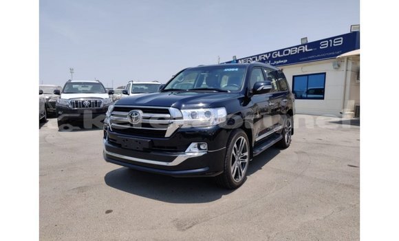 Buy Import Toyota Land Cruiser Black Car in Import - Dubai in Belait Buy Import Toyota Land Cruiser Black Car in Import - Dubai in Belait