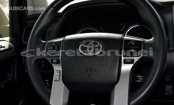 Buy Import Toyota HiAce Other Truck in Import - Dubai in Belait Buy Import Toyota HiAce Other Truck in Import - Dubai in Belait