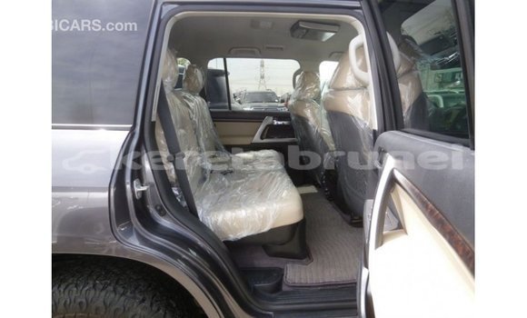 Buy Import Toyota Land Cruiser Other Car in Import - Dubai in Belait Buy Import Toyota Land Cruiser Other Car in Import - Dubai in Belait