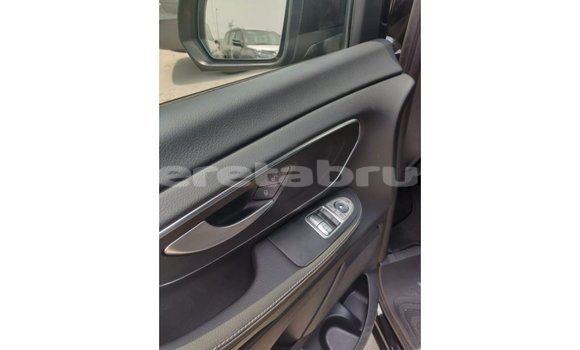Buy Import Mercedes-Benz 250 Black Car in Import - Dubai in Belait Buy Import Mercedes-Benz 250 Black Car in Import - Dubai in Belait