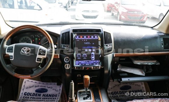 Buy Import Toyota Land Cruiser Black Car in Import - Dubai in Belait Buy Import Toyota Land Cruiser Black Car in Import - Dubai in Belait