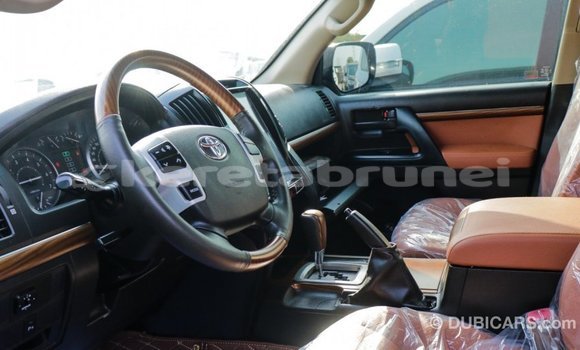 Buy Import Toyota Land Cruiser Black Car in Import - Dubai in Belait Buy Import Toyota Land Cruiser Black Car in Import - Dubai in Belait